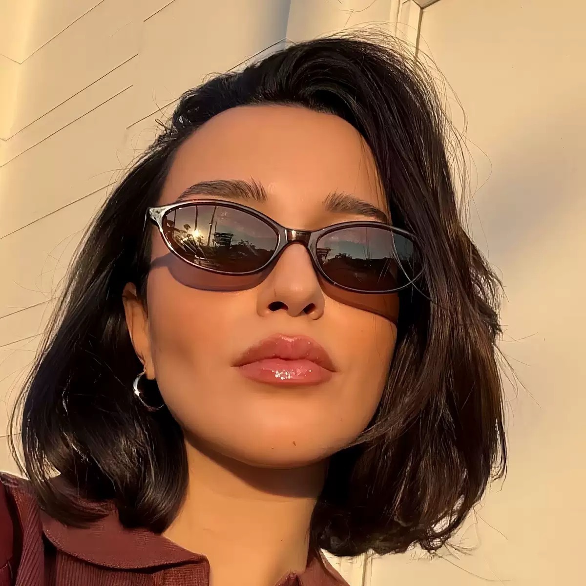 Women Fashion Pose - Ultra-light Cat-eye Oval Small-frame Sunglasses for