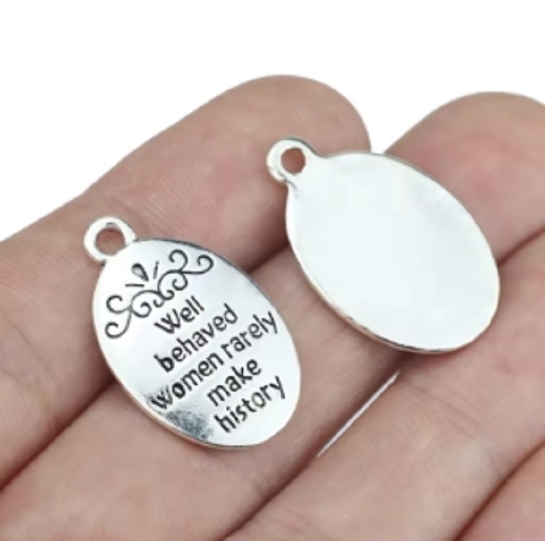 10 Pcs/Lot Oval Antique Silver - Women Fashion History avaliação e preço