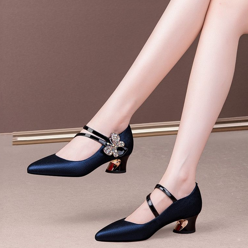 FHC Shallow  Out Leather Mid H - Women'S Fashion Vogue avaliação e preço