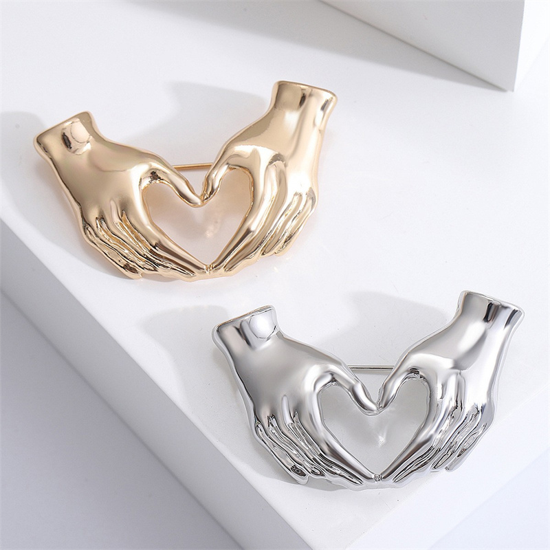 XIALUOKE Hand Pose Heart Brooc - Women Fashion Pose avaliação e preço