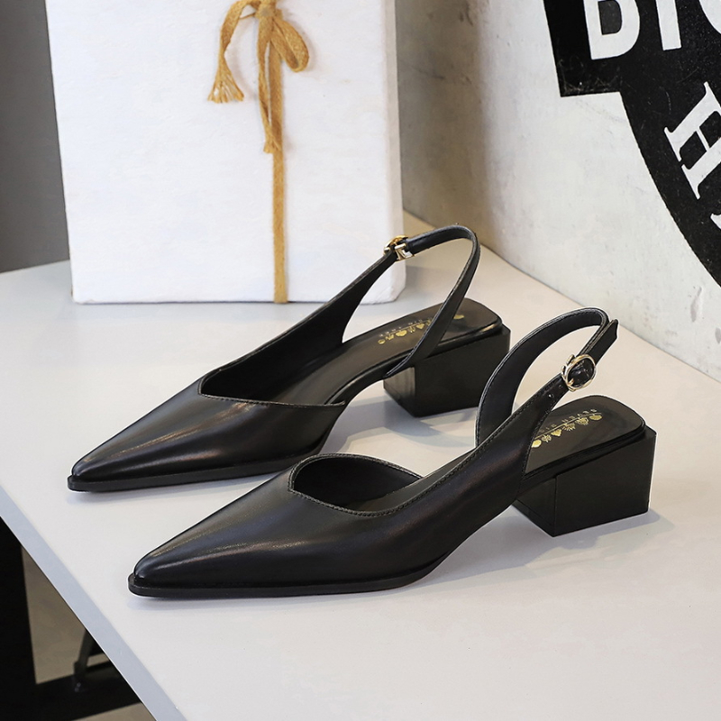 Pointed Toe Back Tripod Strap  - Women Fashion Simple avaliação e preço