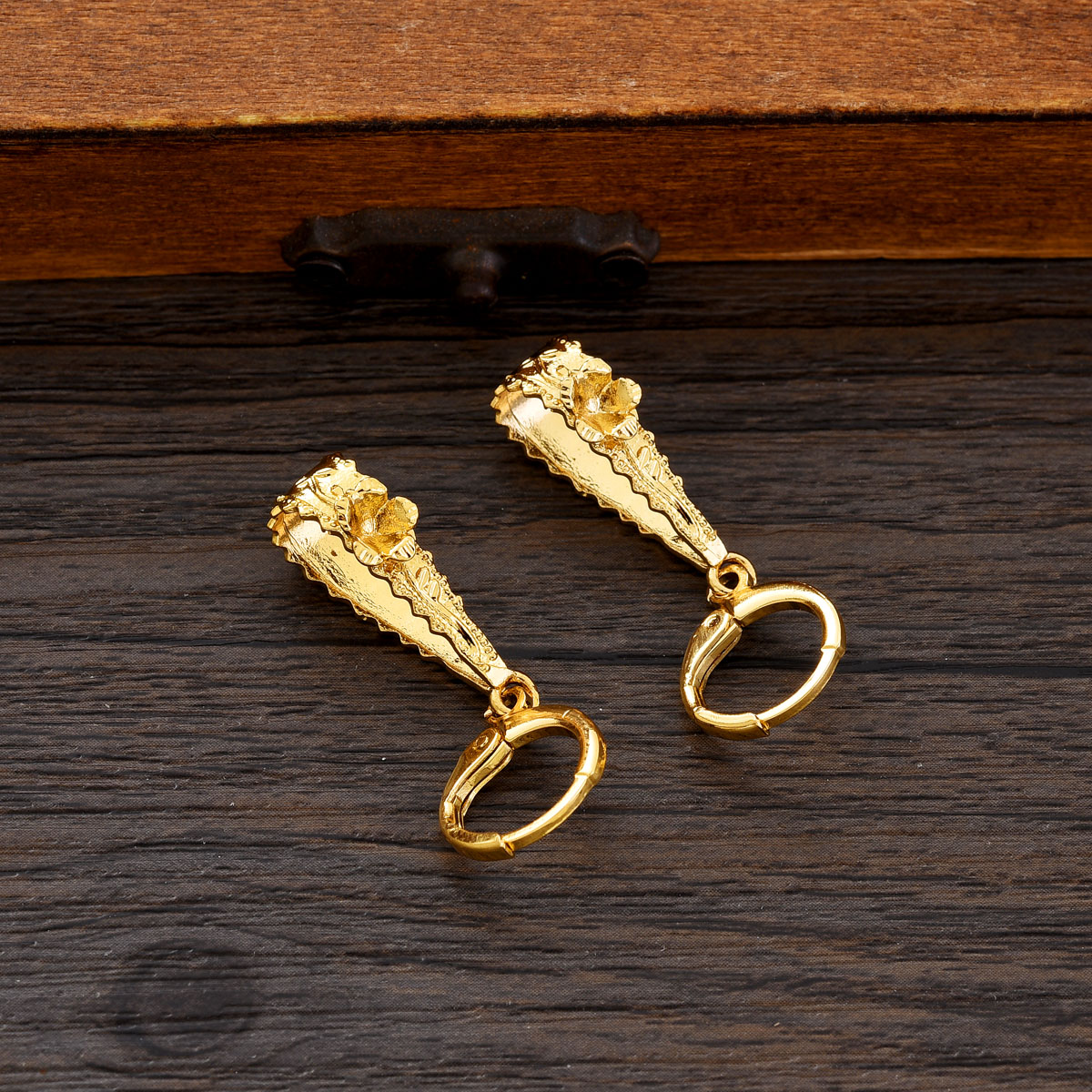 Dubai Golden Color Luxurious F - Women Fashion Png avaliação e preço