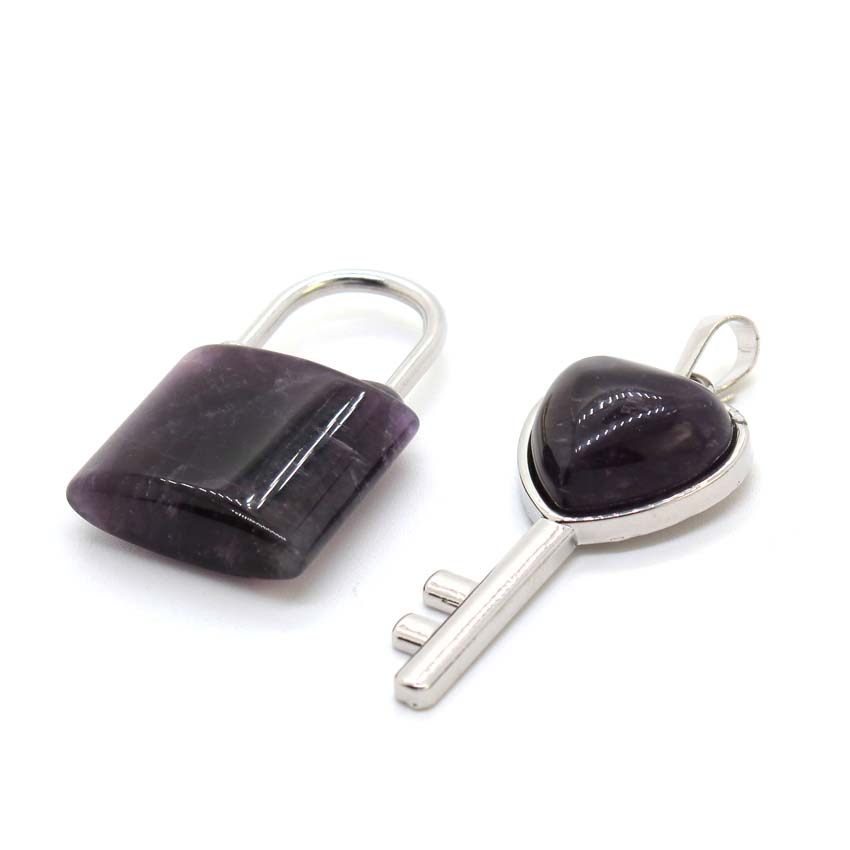 Natural Crystal Couple Lock Ne - Women Fashion Pose avaliação e preço
